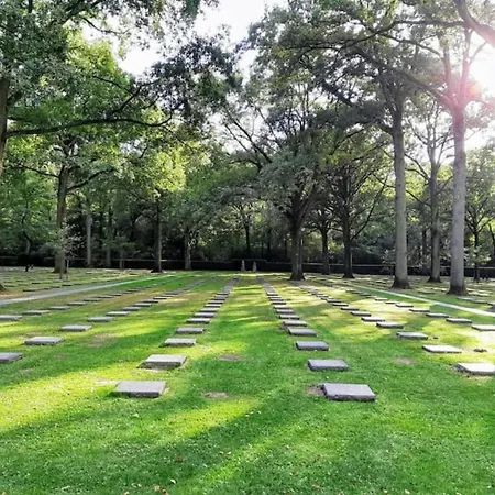 In Near The Lejlighed *